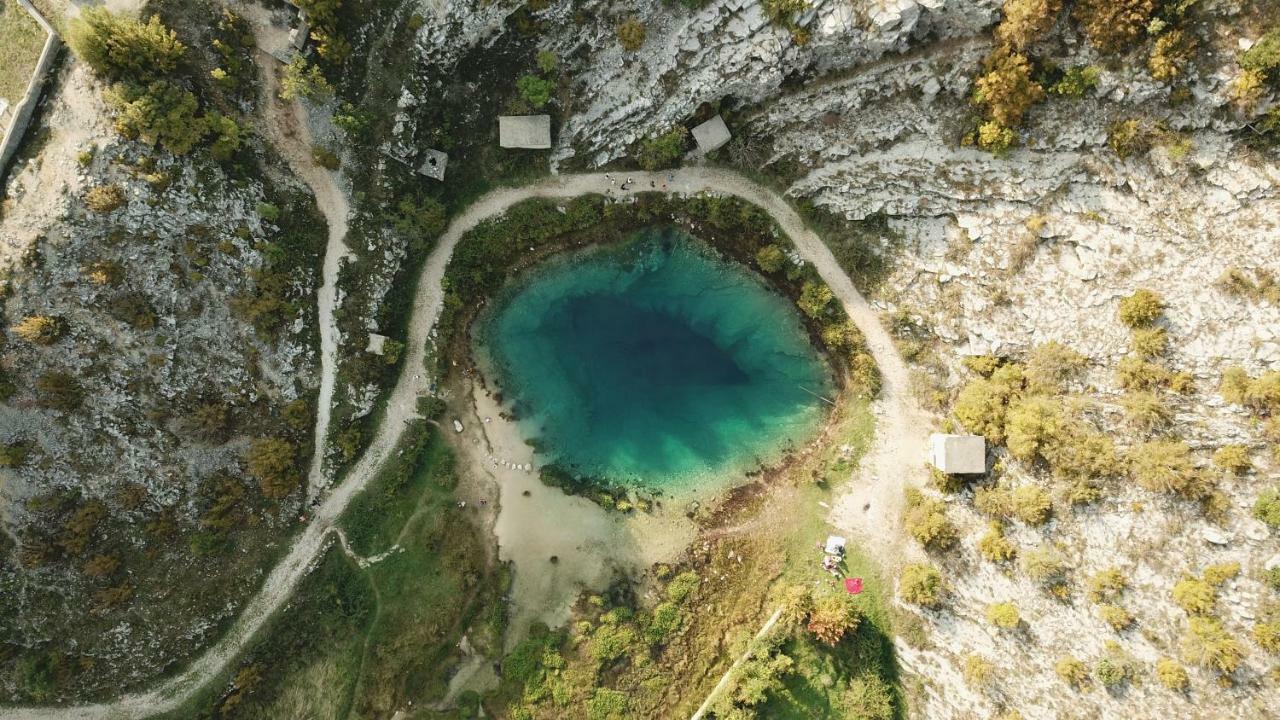 Villa Leko Dream House Cetina Exterior photo